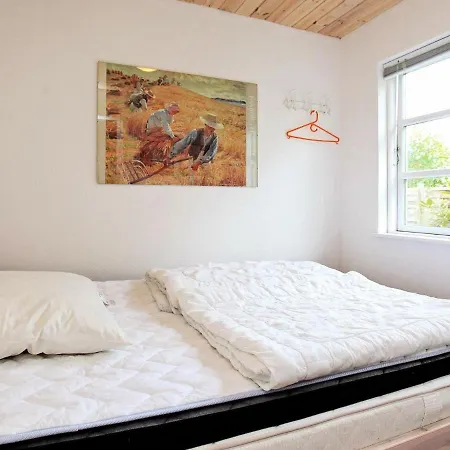 6 Person Holiday In * Store Fuglede