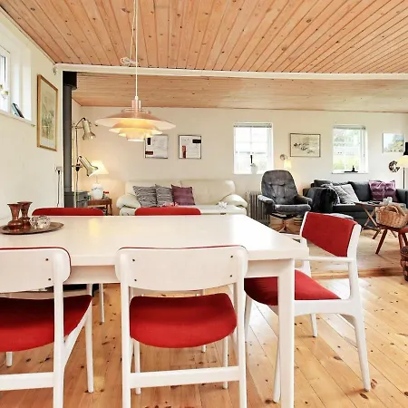 Vakantiehuis 6 Person Holiday In